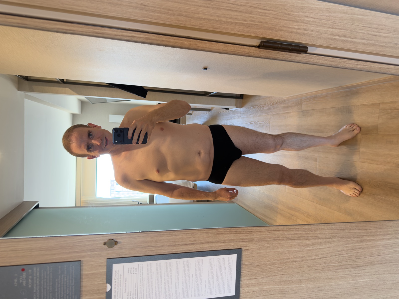 San Jose exhibitionist fully nude in a Phoenix hotel room